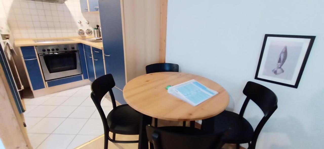 Bodensee Apartment Friedrichshafen Berg Екстер'єр фото
